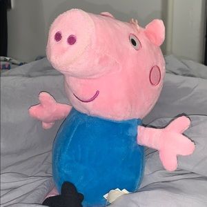 I’m selling a pepa pig doll if interested Dm me